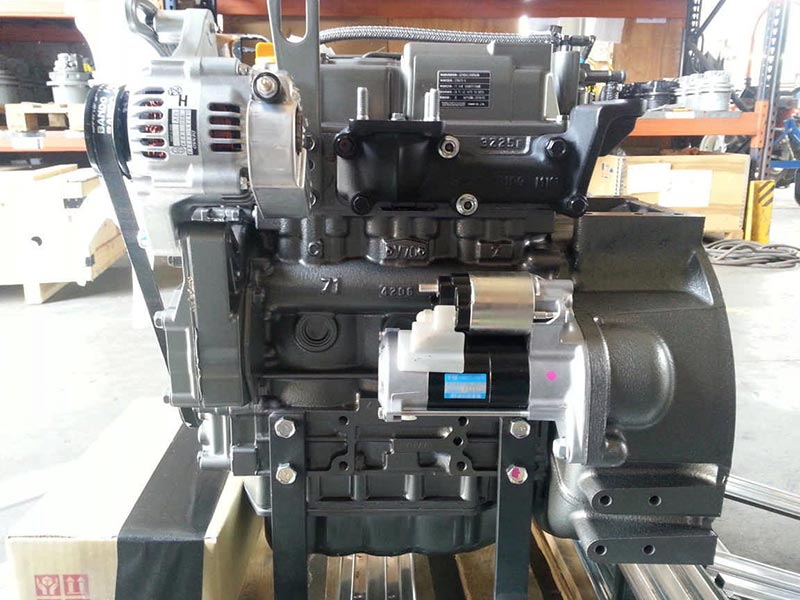 Yanmar3TNV70 Model Mini Excavator Diesel Engine