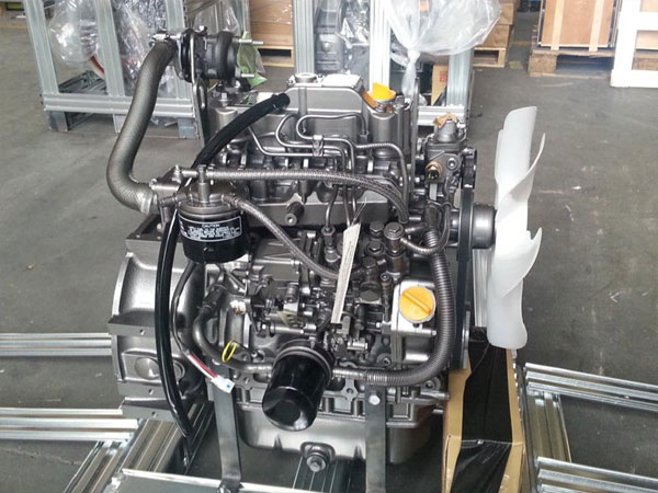 Yanmar-3TNV84T engine