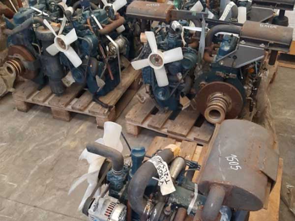 Used Kubota engines